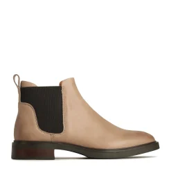 New EOS Footwear BLAIZ