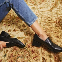 Online EOS Footwear CASS LOW HEELED LOAFERS