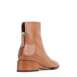 Discount EOS Footwear CAST LEATHER ANKLE BOOT