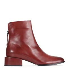 Discount EOS Footwear CAST LEATHER ANKLE BOOT