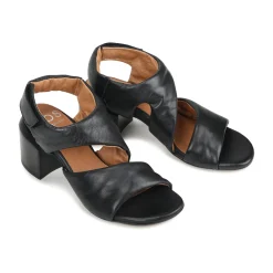 Outlet EOS Footwear CHARBEL LEATHER BLOCK HEEL SANDALS