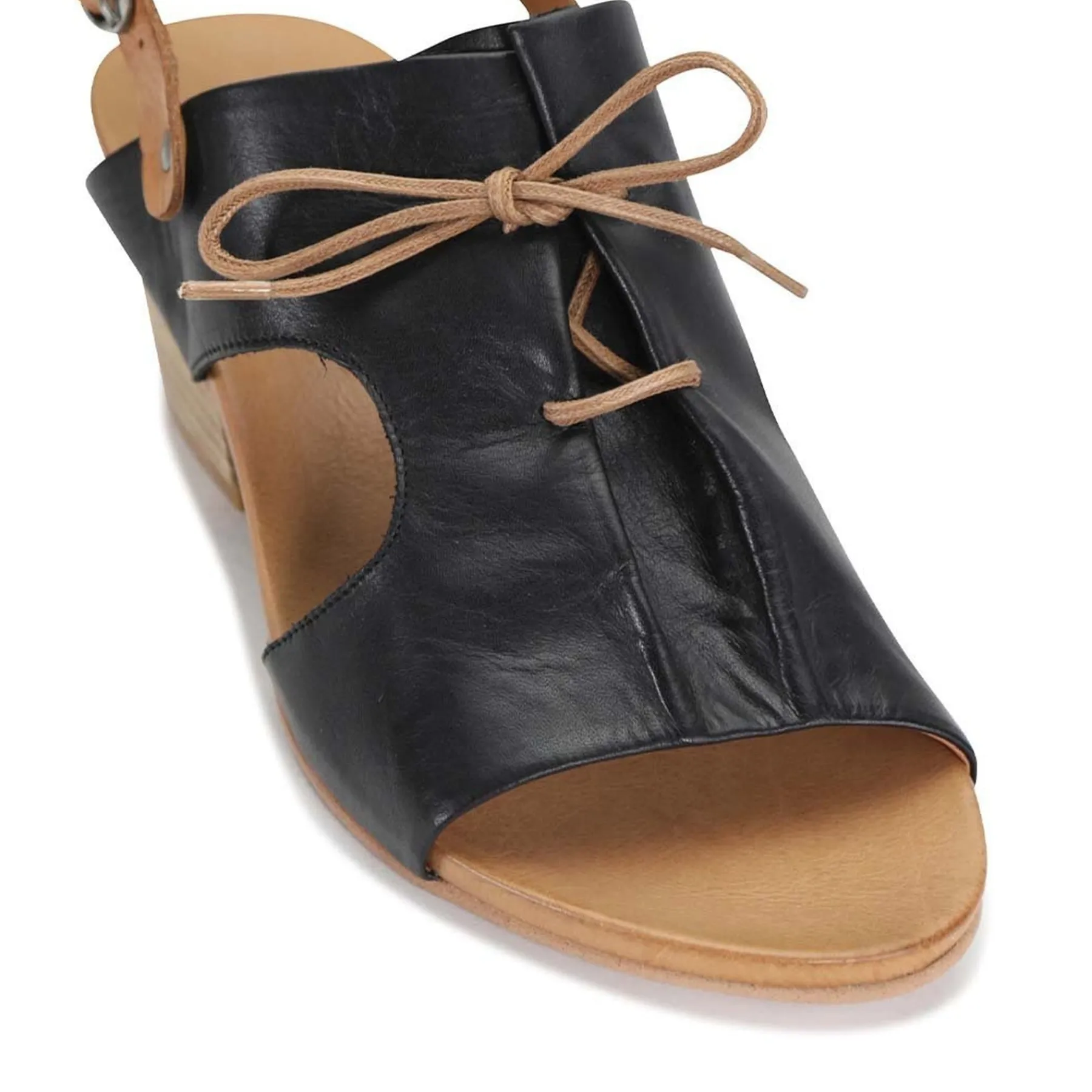 Shop EOS Footwear CUBIT LEATHER ARCHIVE SANDALS