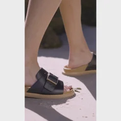 New EOS Footwear DEDE SLIDE LEATHER SANDALS