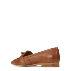 New EOS Footwear EVERLEE LEATHER POINTED LOAFERS