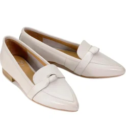 New EOS Footwear EVERLEE LEATHER POINTED LOAFERS