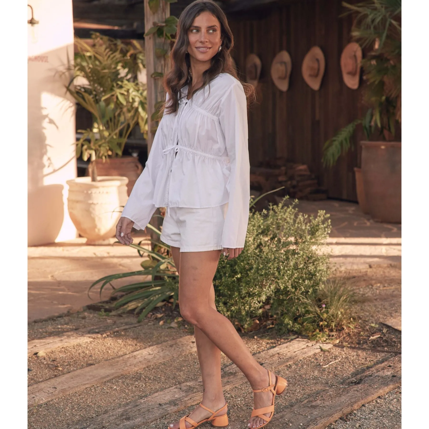 Cheap EOS Footwear FIORA LEATHER BLOCK HEEL SANDALS