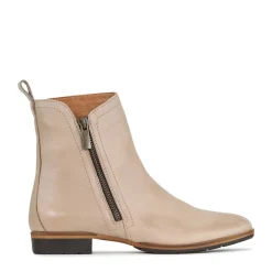 Shop EOS Footwear GAITES