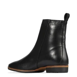 Shop EOS Footwear GAITES