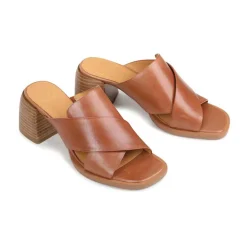 Outlet EOS Footwear ISO LEATHER BLOCK HEEL SANDALS