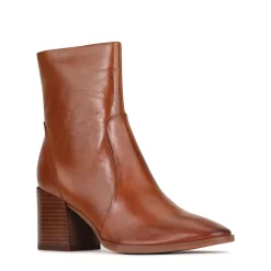 Shop EOS Footwear KEORA ANKLE BOOTS LEATHER