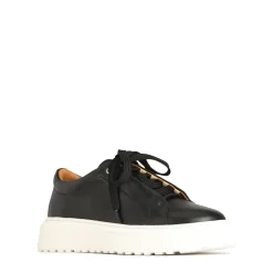 New EOS Footwear LAE