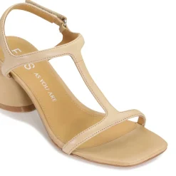 Fashion EOS Footwear PETRAS LEATHER HEEL ARCHIVE SANDAL