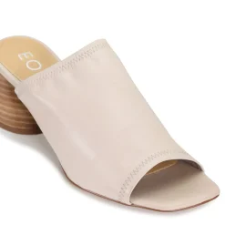 Clearance EOS Footwear PETTI LEATHER HEELED SANDAL