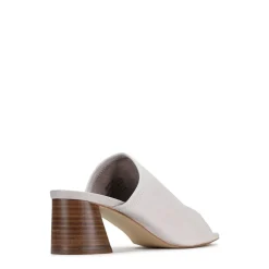 Clearance EOS Footwear PETTI LEATHER HEELED SANDAL