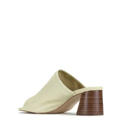 Clearance EOS Footwear PETTI LEATHER HEELED SANDAL