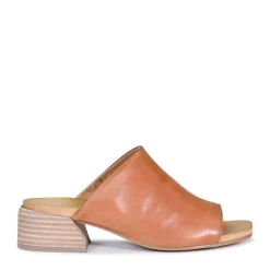 Outlet EOS Footwear SALMA HEELED SLIDE SANDALS