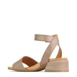 New EOS Footwear SARIAH BLOCK HEEL SANDAL