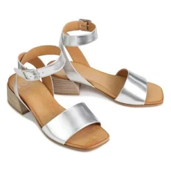 New EOS Footwear SARIAH BLOCK HEEL SANDAL