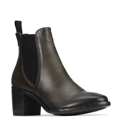 Store EOS Footwear SERIN