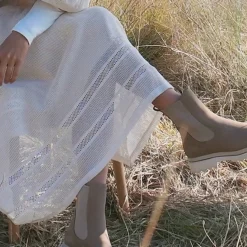 Online EOS Footwear SKYLER