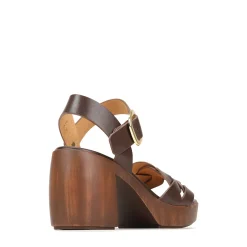 New EOS Footwear SPIRITED LEATHER BLOCK HEEL SANDALS