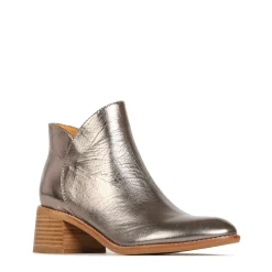 Shop EOS Footwear WYLIE